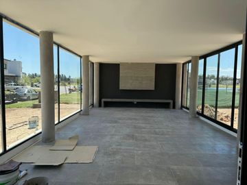 Casa a la Laguna en Santa Ana Villanueva