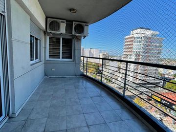 Departamento  de categoría en venta de 4 ambientes con cochera y baulera - Wilde