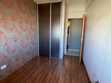 Departamento  de categoría en venta de 4 ambientes con cochera y baulera - Wilde