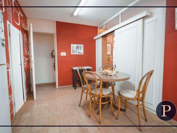 Chalet de estilo de barrio Stella Maris
