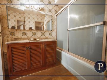 Chalet de estilo de barrio Stella Maris