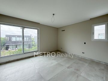 Casa en venta con 3 suites en Castaños, Nordelta