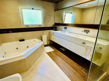 Echeverria Del Lago - Country - Canning - Esteban Echeverria - Acepta departamento