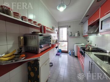 Venta departamento 4 ambientes con balcón en Wilde