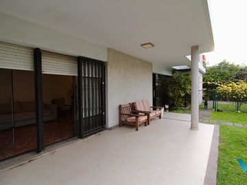 Casa en venta Ituzaingo, Villa Ariza  4 dormitorios con Parq