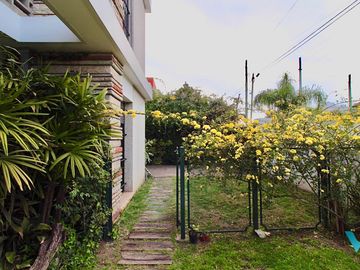 Casa en venta Ituzaingo, Villa Ariza  4 dormitorios con Parq
