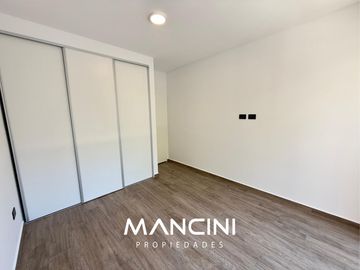 Triplex 4 Amb. Modernos A ESTRENAR - Villa Ballester Centro