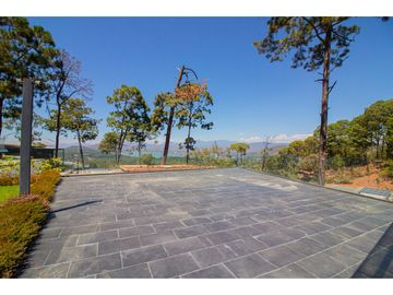CV CASA CON VISTA AL LAGO, AVNDARO (ML)