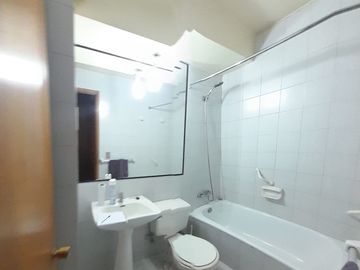 SE VENDE AMPLIO DEPARTAMENTO EN CARMEN SYLVA