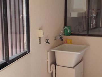 SE VENDE AMPLIO DEPARTAMENTO EN CARMEN SYLVA
