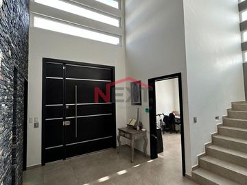Residencia en Venta en Fraccionamiento Las Misiones Sector II