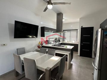 Residencia en Venta en Fraccionamiento Las Misiones Sector II