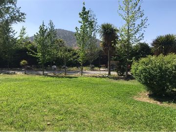 Venta hermosa parcela de agrado en Pirque