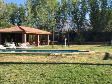 Venta hermosa parcela de agrado en Pirque