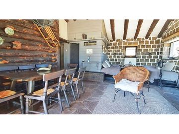 PATRIMONIAL REFUGIO CON AMPLIO TERRENO FARELLONES