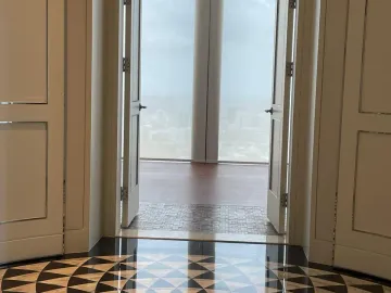 Amazing Unit on High Floor
