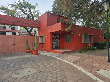 CASA EN VENTA EN XOCHIMILCO, CIUDAD DE MÉXICO