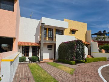 CASA EN VENTA EN XOCHIMILCO, CIUDAD DE MÉXICO