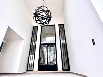 Casa en Venta Estilo Californiano Parque Gran Reserva, Lomas de Angelopolis