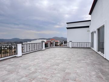 Casa en Venta Estilo Californiano Parque Gran Reserva, Lomas de Angelopolis