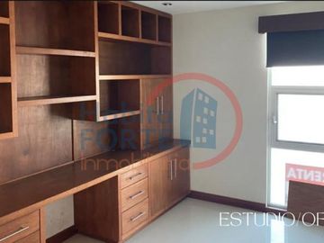 CASA EN VENTA EN MIRAVALLE, SAN LUIS POTOSI