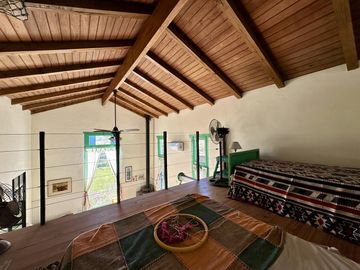 Venta romántica Casa en Salvador María- Lobos