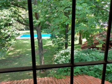 Casa en venta - 3 Dormitorios 2 Baños - Cocheras - 3.000Mts2 - Campana