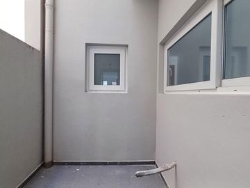 Departamento Semipiso  de Categoría, a Estrenar, 1 Dormitorio , con Cochera - La Plata.