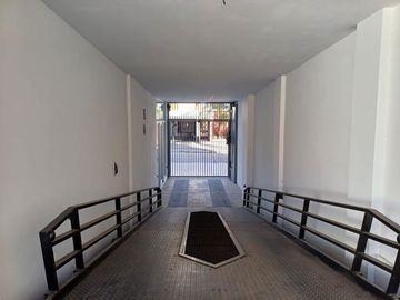 Departamento Semipiso  de Categoría, a Estrenar, 1 Dormitorio , con Cochera - La Plata.