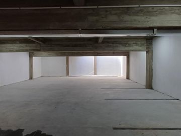 Departamento Semipiso  de Categoría, a Estrenar, 1 Dormitorio , con Cochera - La Plata.