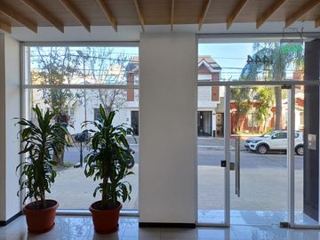 Departamento Semipiso  de Categoría, a Estrenar, 1 Dormitorio , con Cochera - La Plata.