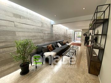 Hermosa casa de Campo a la Venta en Condominio La Quebrada con espectacular vista