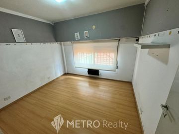 VENTA Casa de 5 ambientes Quilmes Oeste