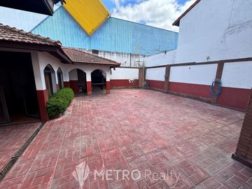 VENTA Casa de 5 ambientes Quilmes Oeste