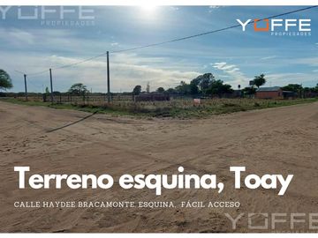 Terreno esquina en Toay