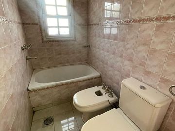 PH en  venta con oficina y monoambiente - Wilde centro
