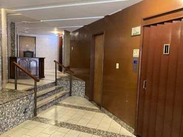 3 Ambientes con Dependencia Lavedero y Patio RECOLETA