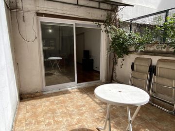 3 Ambientes con Dependencia Lavedero y Patio RECOLETA