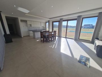 Casa en venta en Campos de Roca II - Dacal Bienes Raíces