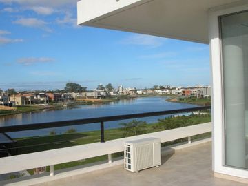 Venta Casa a Estrenar 6 Ambientes Los Lagos Nordelta Tigre