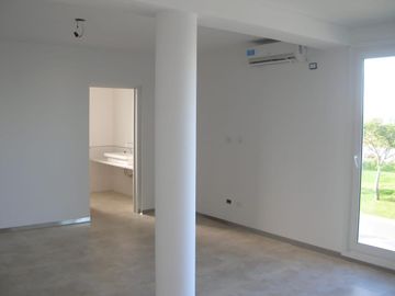 Venta Casa a Estrenar 6 Ambientes Los Lagos Nordelta Tigre