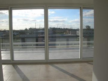 Venta Casa a Estrenar 6 Ambientes Los Lagos Nordelta Tigre