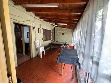 Casa  en venta en Gregorio De Laferrere
