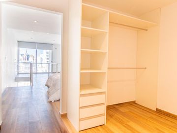 Departamento en  Duplex sobre Av. 44