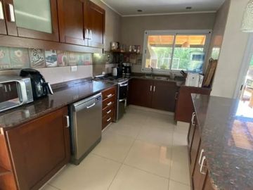 Venta Casa 6 Amb en Santa Teresa Villanueva Tigre APTA CREDITO