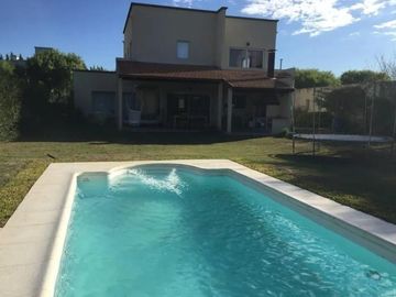 Venta Casa 6 Amb en Santa Teresa Villanueva Tigre APTA CREDITO