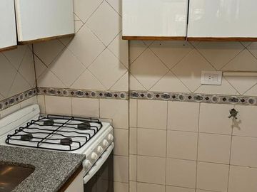 SE VENDE depto 2 dorm frente Nva Cba!!
