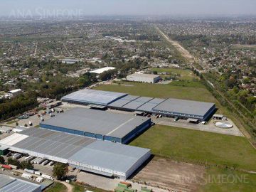 Nave Industrial - Alquiler - Pilar