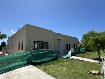 VENTA CASA Barrio Privado El Ensueño -  Maschwitz -  ESCOBAR