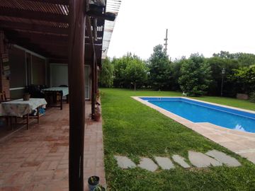 Casa en  Funes Town